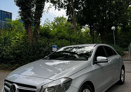 Mercedes-Benz A 180 Style