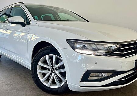 VW Passat Variant Volkswagen Business 1.HAND ACC AHK LED 2xPDC