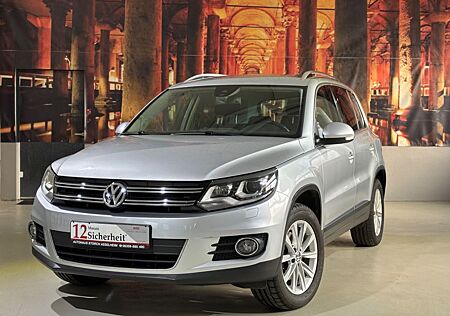 VW Tiguan Volkswagen Sport & Style BMT 4Motion/NAVI/Alcantara