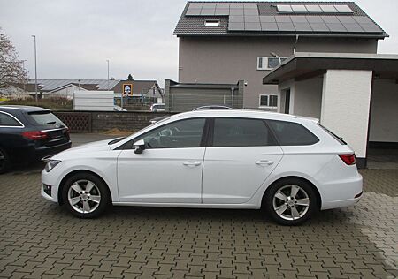 Seat Leon ST 2.0 TDI FR NAVI LEDER LED SITZH TEMP ACC
