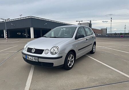 VW Polo Volkswagen 9N | 64 PS | Scheckheft | Nichtraucherfahrz