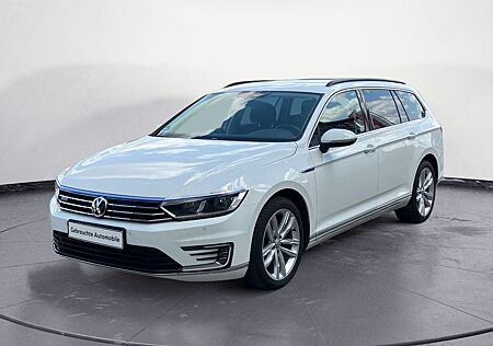 VW Passat Variant Volkswagen Passat 1.4 TSI DSG GTE Variant Navi LED