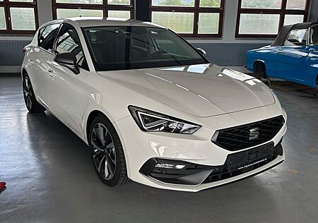 Seat Leon - FR -1,5 TSI 130 PS -LED,Kessy,Navi,DAB