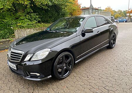 Mercedes-Benz E 500 4MATIC ELEGANCE Elegance Luft AMG Stail