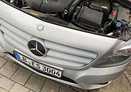 Mercedes-Benz B 180 CDI DCT -