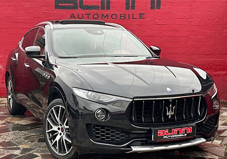 Maserati Levante 3.0 V6/360°-Kamera/Pano/Leder/Keyless Go