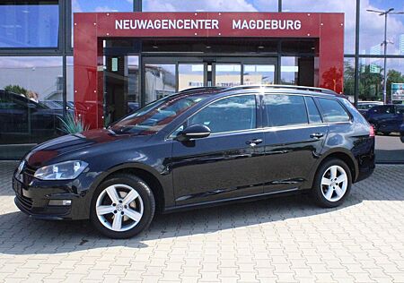 VW Golf Volkswagen 2.0 TDI*NAVI*SHZ*AHK*PARK-ASSIST*LM*