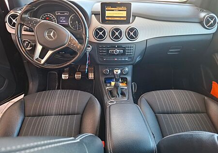 Mercedes-Benz B 200 CDI -