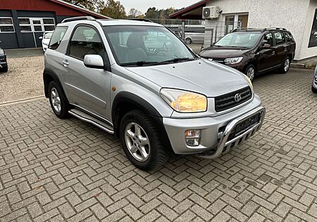 Toyota RAV 4 2.0 4x4 Automatik AHK*Klima*Sitzheizung.