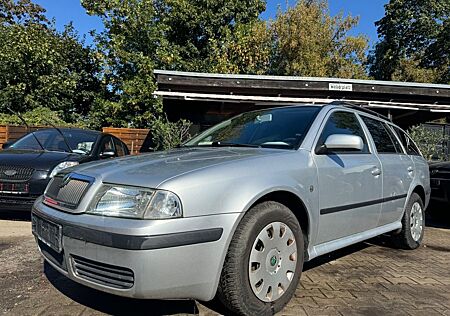 Skoda Octavia Combi Tour 1.6 TÜV NEU Anhängerk.