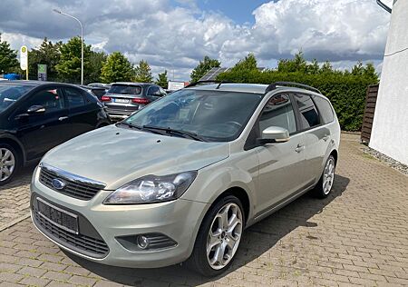 Ford Focus 1.8 Turnier Style + Klimaautomatik/ PDC /