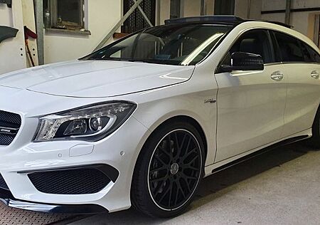 Mercedes-Benz CLA 45 AMG Shooting Brake Mercedes-AMG CLA 4...