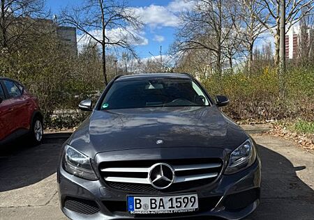 Mercedes-Benz C 200 BlueTEC T -