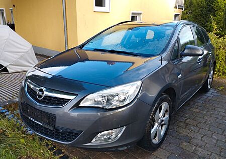 Opel Astra Sports Tourer 2.0 CDTI Design Edition ...