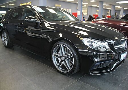 Mercedes-Benz C 63 AMG Speedshift 7G-MCT Perf. AGA - Night