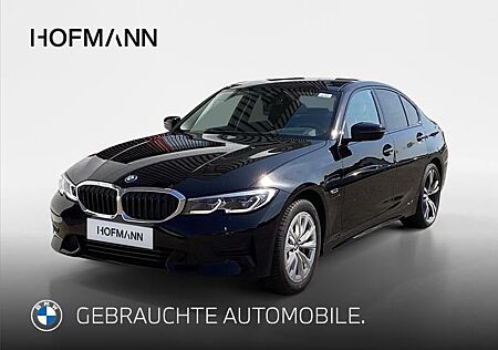 BMW 330e Aut. Sport Line Innovation+HUD+DrivAssist