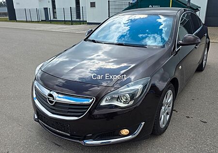 Opel Insignia InsigniaALim.Innovation 4x4,Navi,OPC,Xenon,Kamar