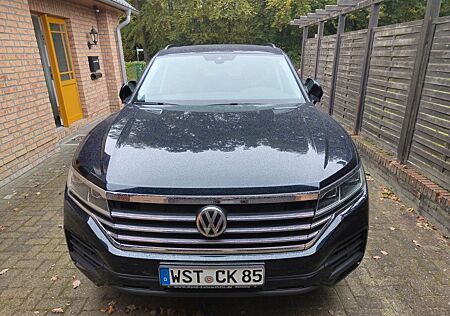 VW Touareg Volkswagen 3.0 V6 TDI 210kW 4MOTION Tiptronic -