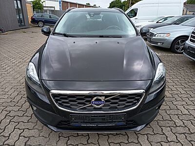 Volvo V40 Cross Country Momentum