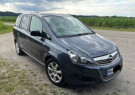 Opel Zafira 1.8 Family