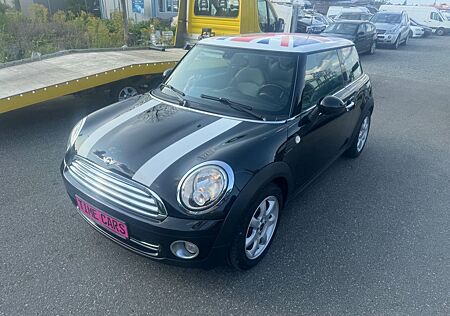 Mini Cooper /AUT./LEDER/KLIMATR.