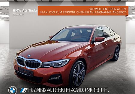BMW 330e Limousine