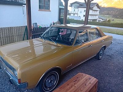 Opel Commodore A Limousine