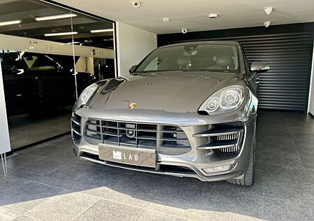 Porsche Macan Turbo