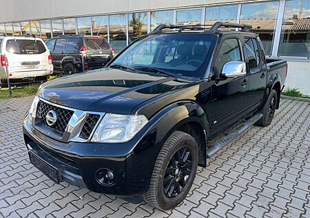 Nissan Navara Pickup Double Cab LE V6 4X4.AHK.SHZ