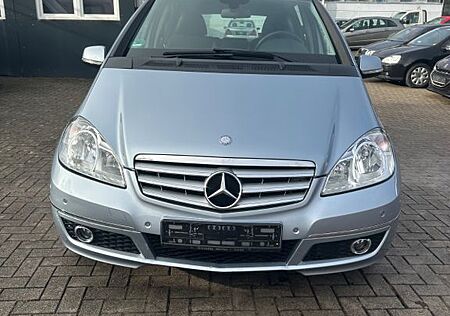 Mercedes-Benz A 170 Avantgarde * Automatik * PDC V&H Tüv Neu