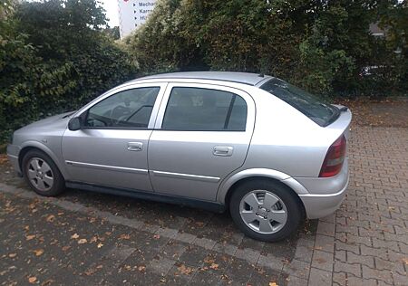 Opel Astra 1.6 16V Elegance Elegance