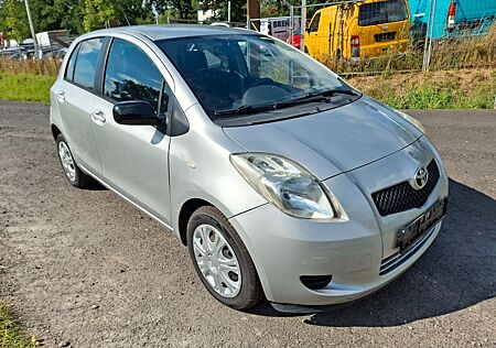 Toyota Yaris Sol Klima Euro-4