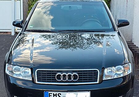 Audi A4 1.6 -