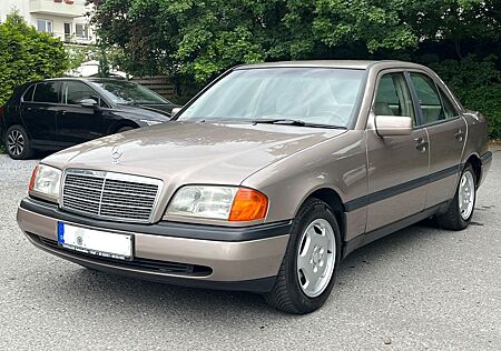 Mercedes-Benz C 180 W202 C180 AUTOMATIK OLDTIMER AHK SERVO