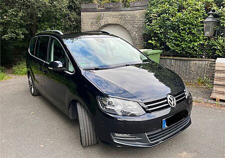 VW Sharan Volkswagen 7N Highl. 2.0 TDI 177 PS Leder 7 Sitze