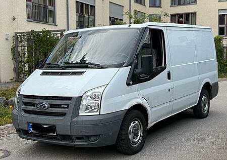 Ford Transit L1H1