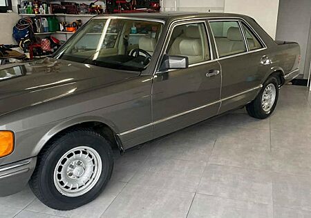 Mercedes-Benz S 500