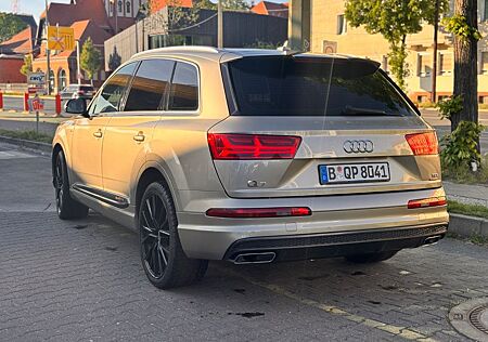 Audi Q7 ultra 3.0 TDI quattro tiptronic -