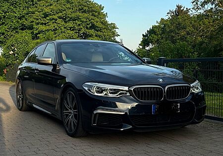 BMW M550d xDrive Lim/HeadUp/DrivingAssistant+/H&K
