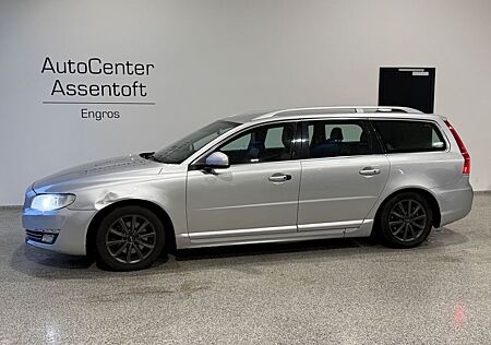 Volvo V70 Kombi Summum Aut. Xenon Leder Navi