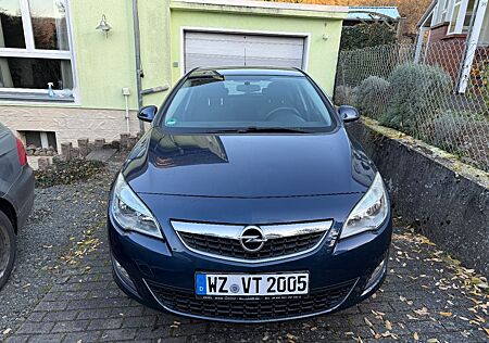 Opel Astra J 1.6