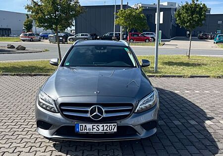 Mercedes-Benz C 220 d T Autom. CarPlay, Navi, LED, Sitzheizung
