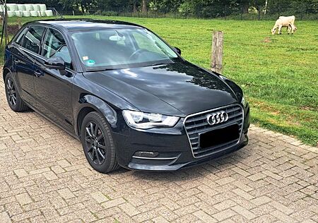 Audi A3 1.6 TDI Attraction Sportback
