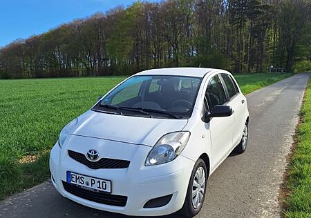 Toyota Yaris 1.4 D-4D Diesel | 5-Türer | EZ 2010