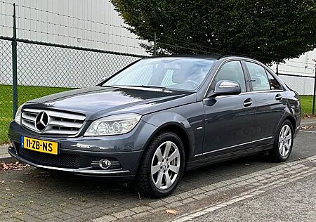 Mercedes-Benz C 280 Avantgarde V6 3.0 Youngtimer