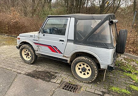 Suzuki SJ Samurai 4x4