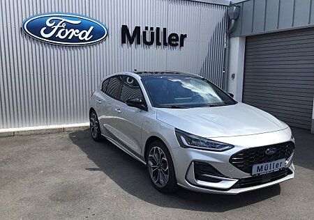 Ford Focus 1.0 EcoBoost 155 PS ST-Line X*Navi*LED*Key