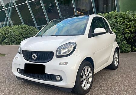 Smart ForTwo coupé 1.0 52kW passion, LED,Klima /SH