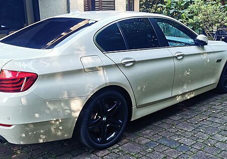 BMW 535i LCI Alpinweiss uni 2014 306PS