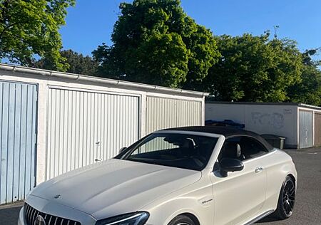 Mercedes-Benz C 63 AMG Mercedes-AMG C 63 S Autom. Mercedes...